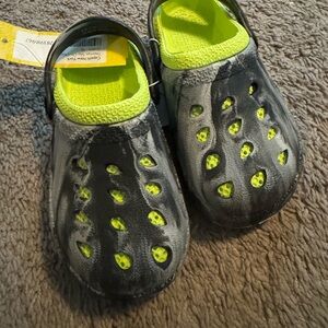 Capelli crocs NEW!